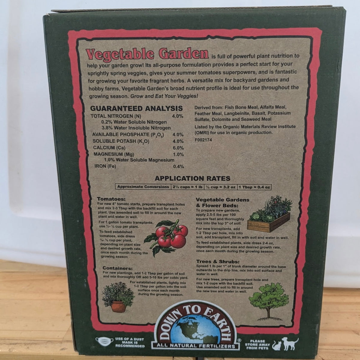 Vegetable Garden Fertilizer 4-4-4