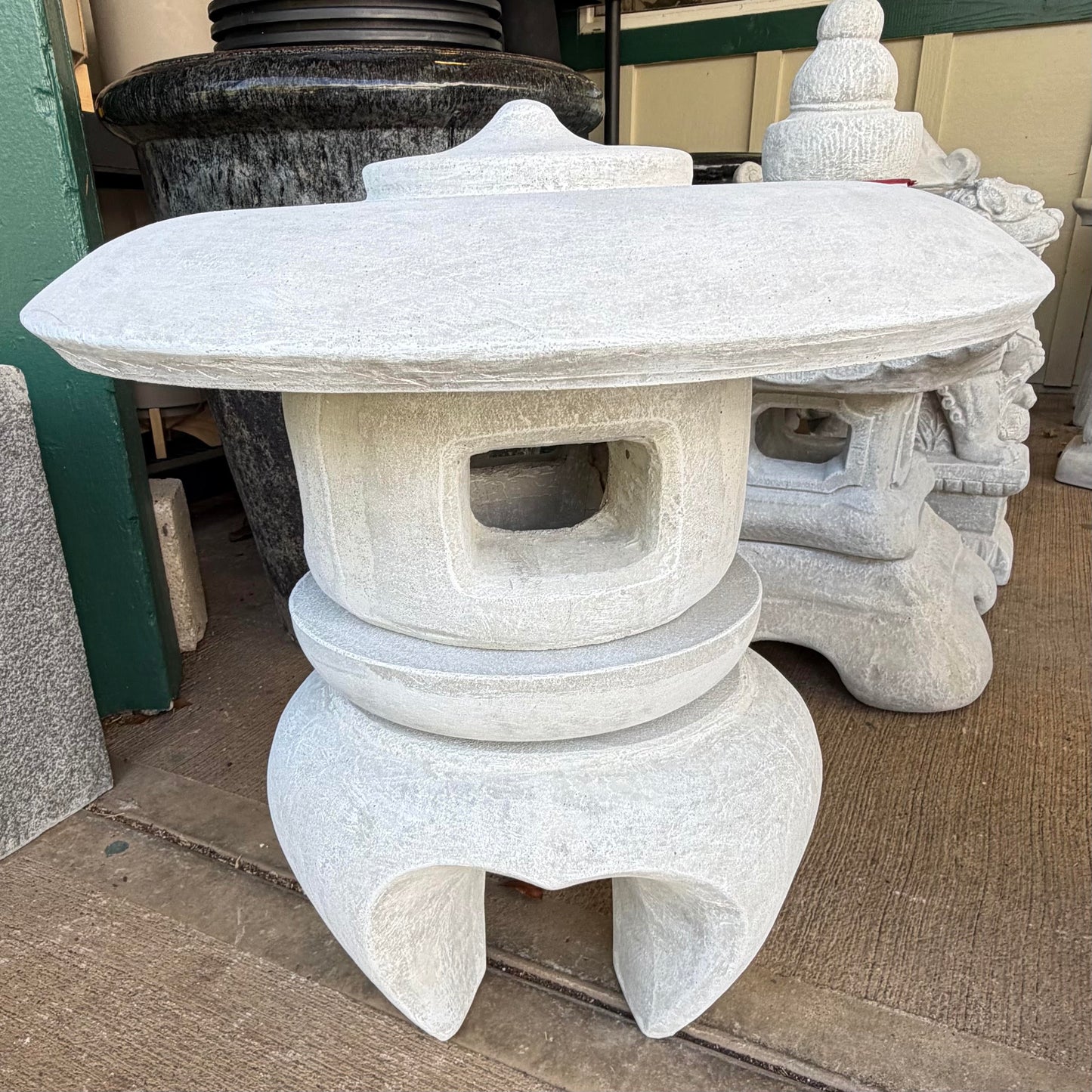 Yukimi Lantern