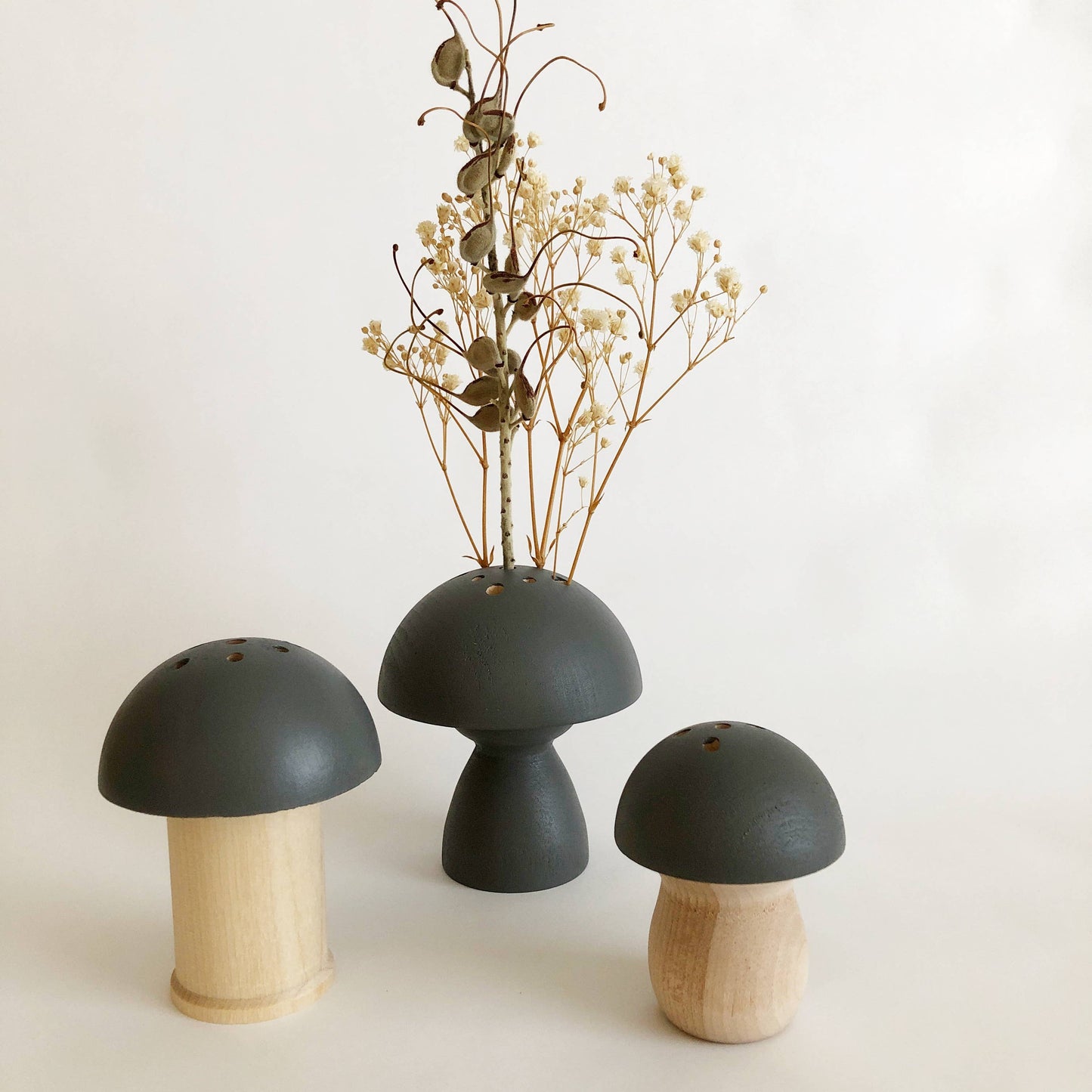 Large Mushroom Vase - Curved Base
