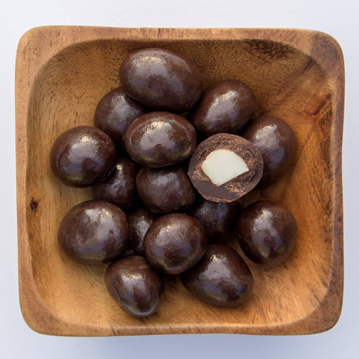 Organic Macadamias with Dark Chocolate (4.5oz)