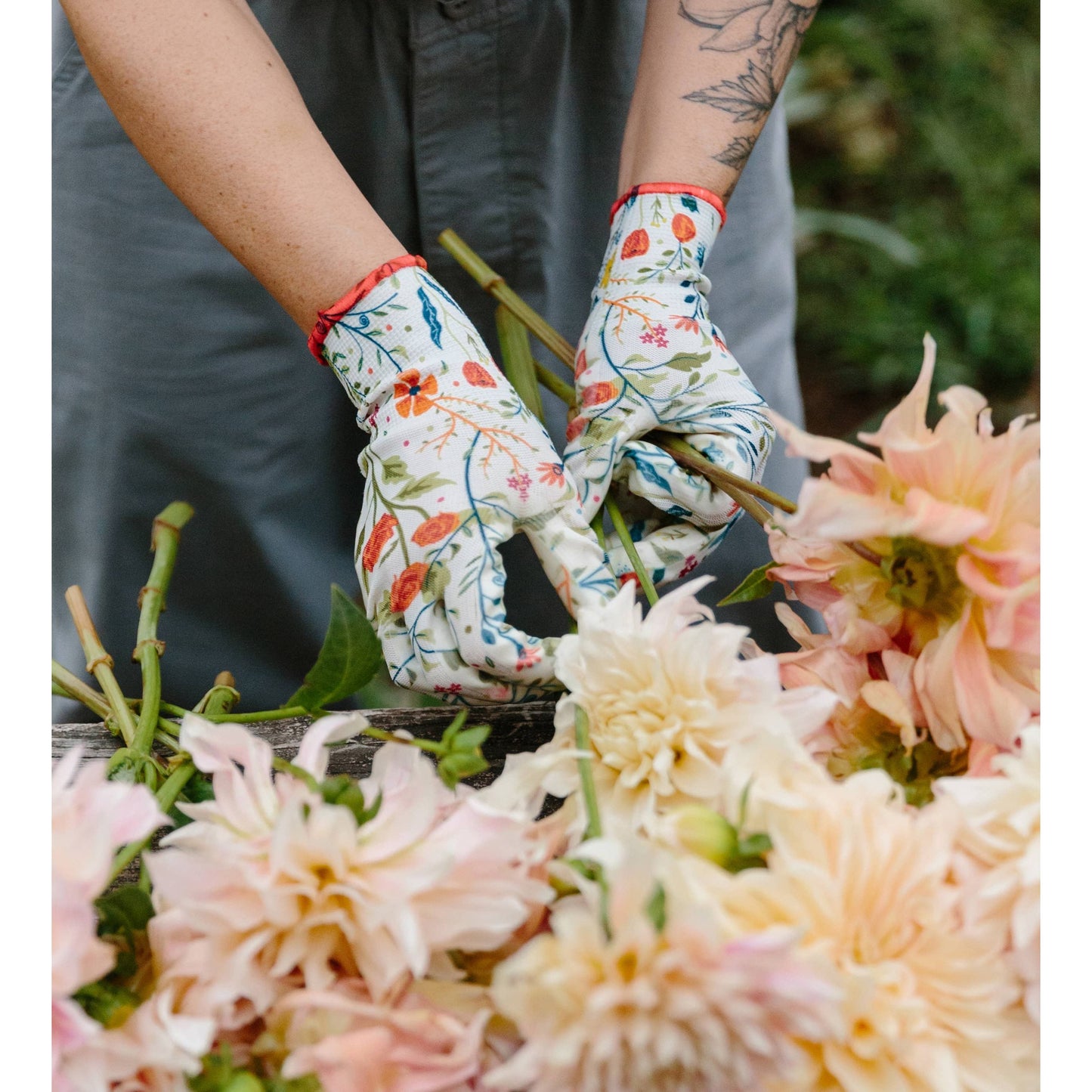 Garden of Paradise Nitrile Weeder Gloves