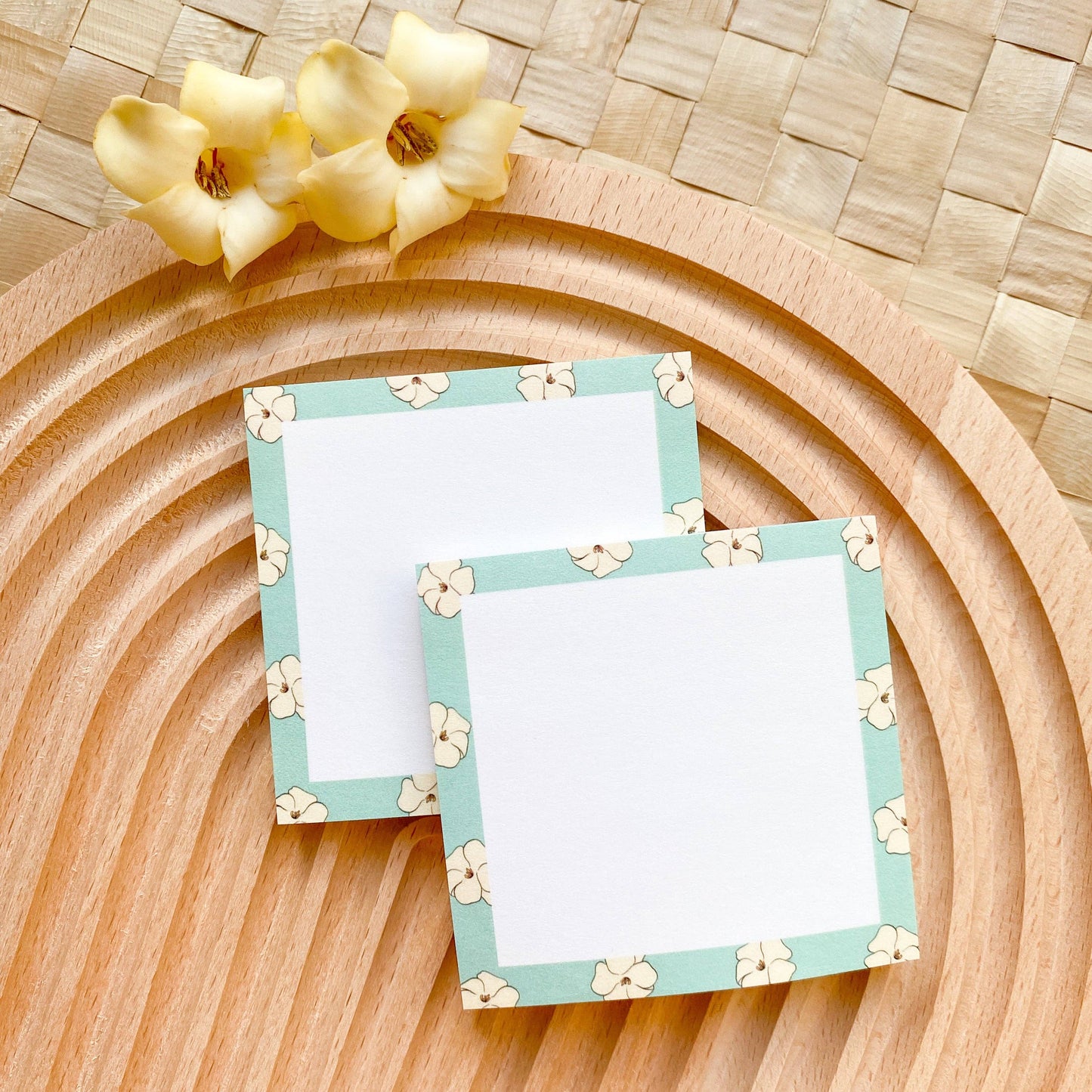Puakenikeni (White on Mint Blue) Sticky Notes