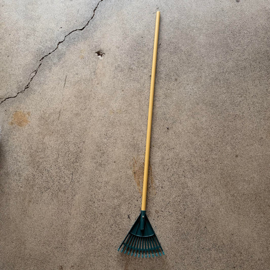 Poly Rake Leaf 2012