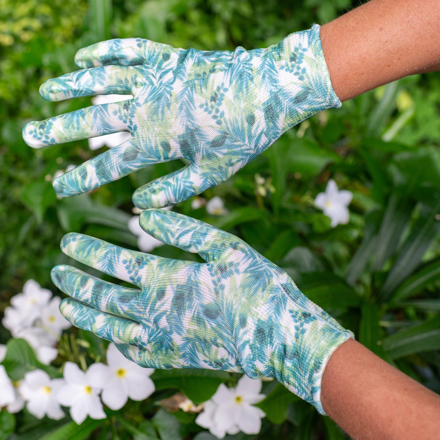 Cool Breeze Gloves