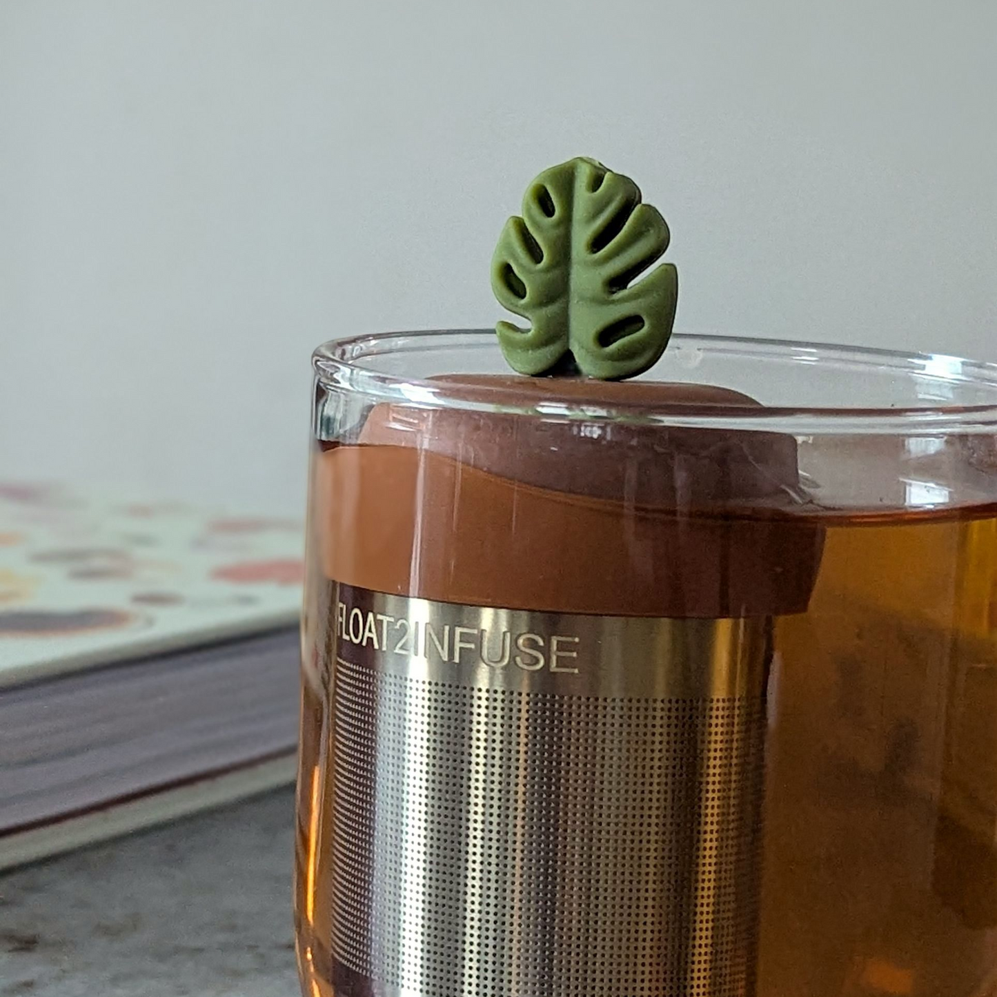 Floating Tea Infuser — Green Monstera