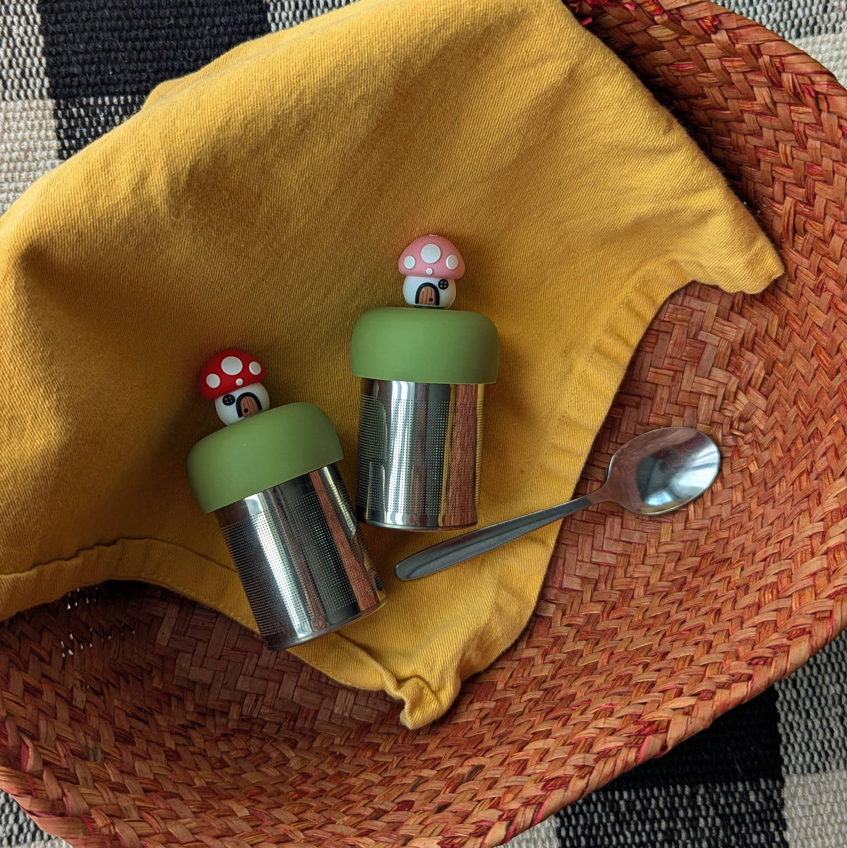 Floating Tea Infuser — Pink Mushroom Cottage