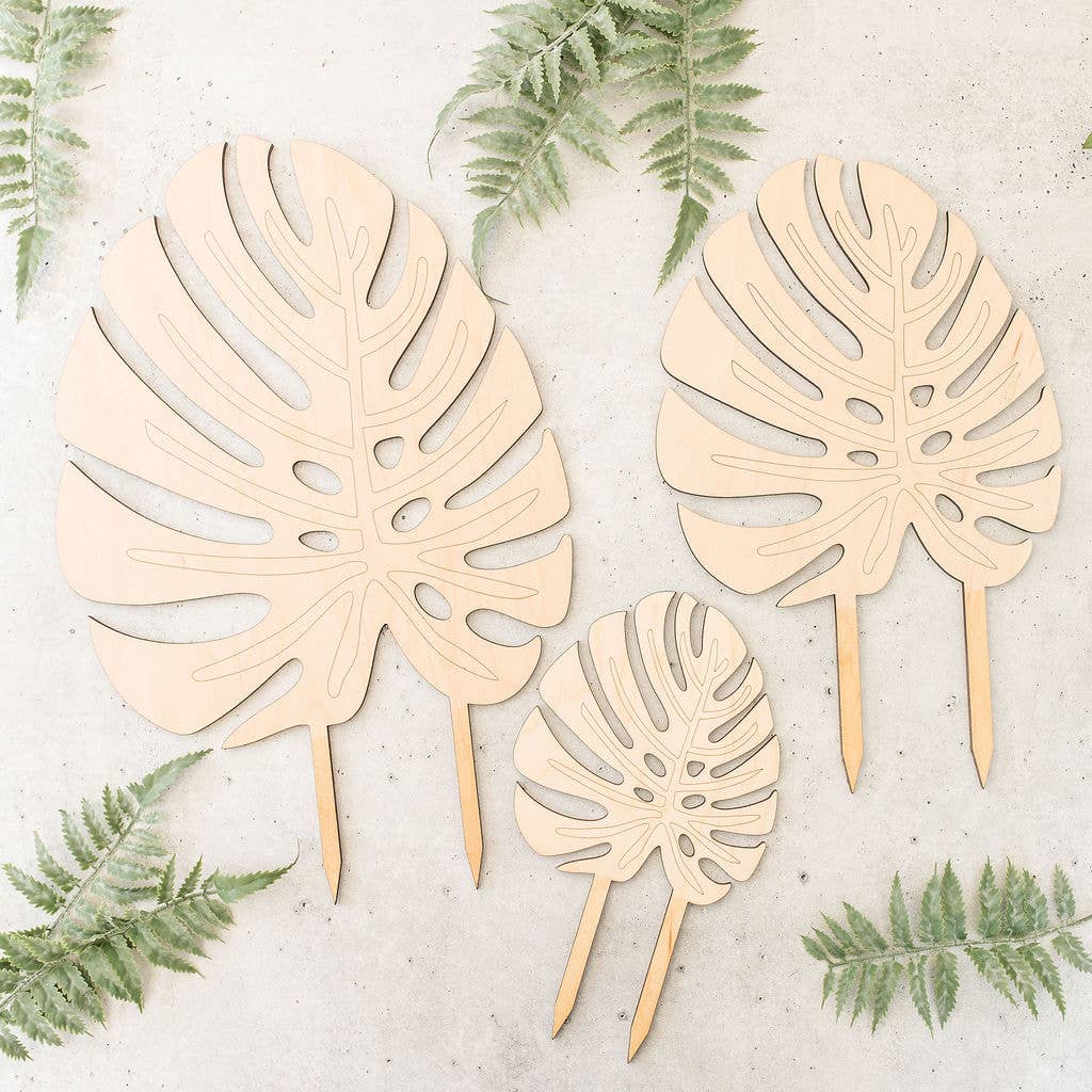 Monstera Leaf Trellis