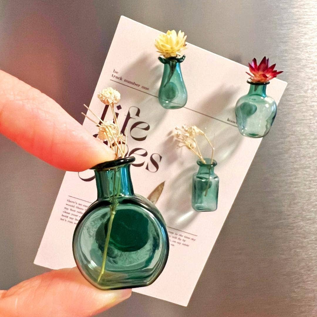 Mini Glass Vase Magnet, Home&Kitchen Decor, Pet Keepsake
