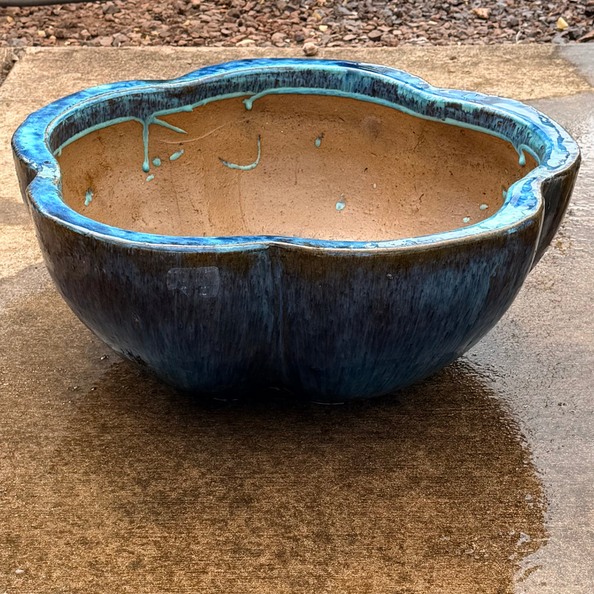 Floral Shape Planter