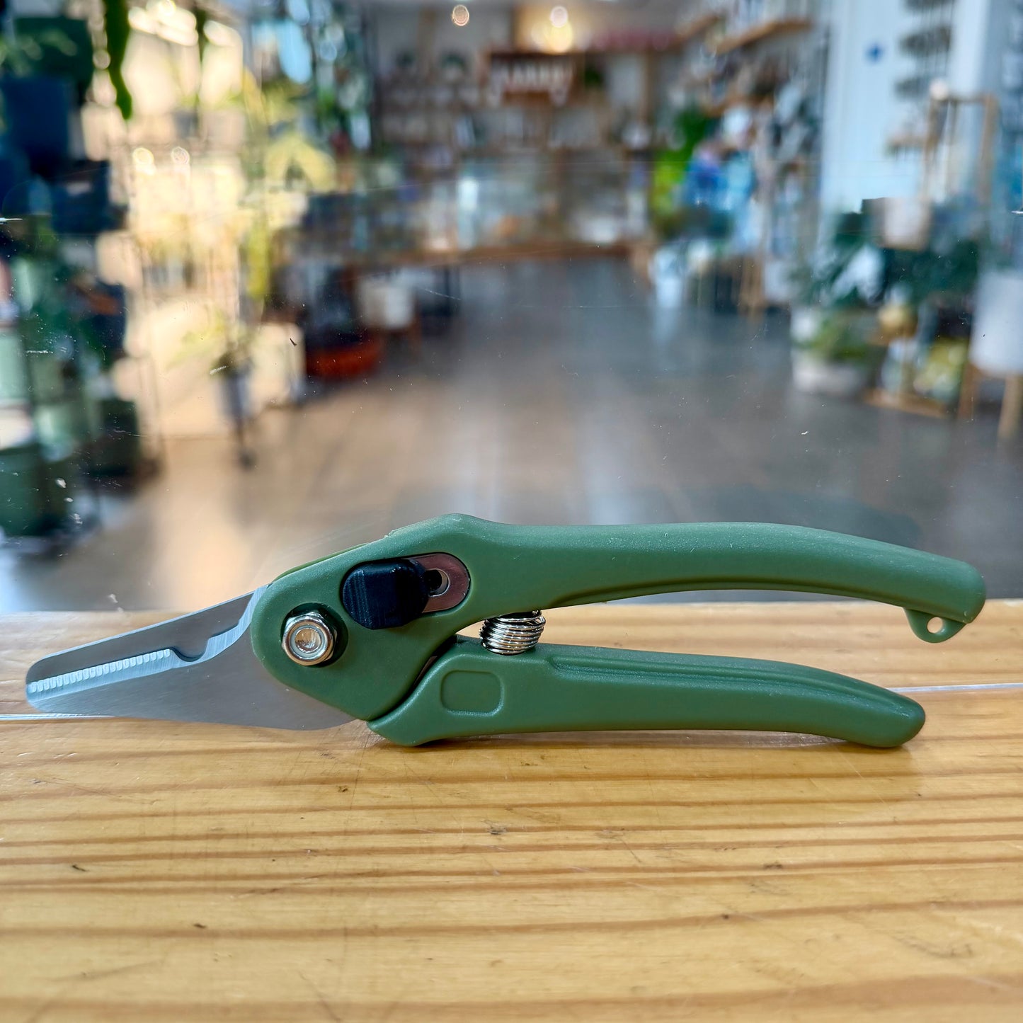 Sheers & Pruners