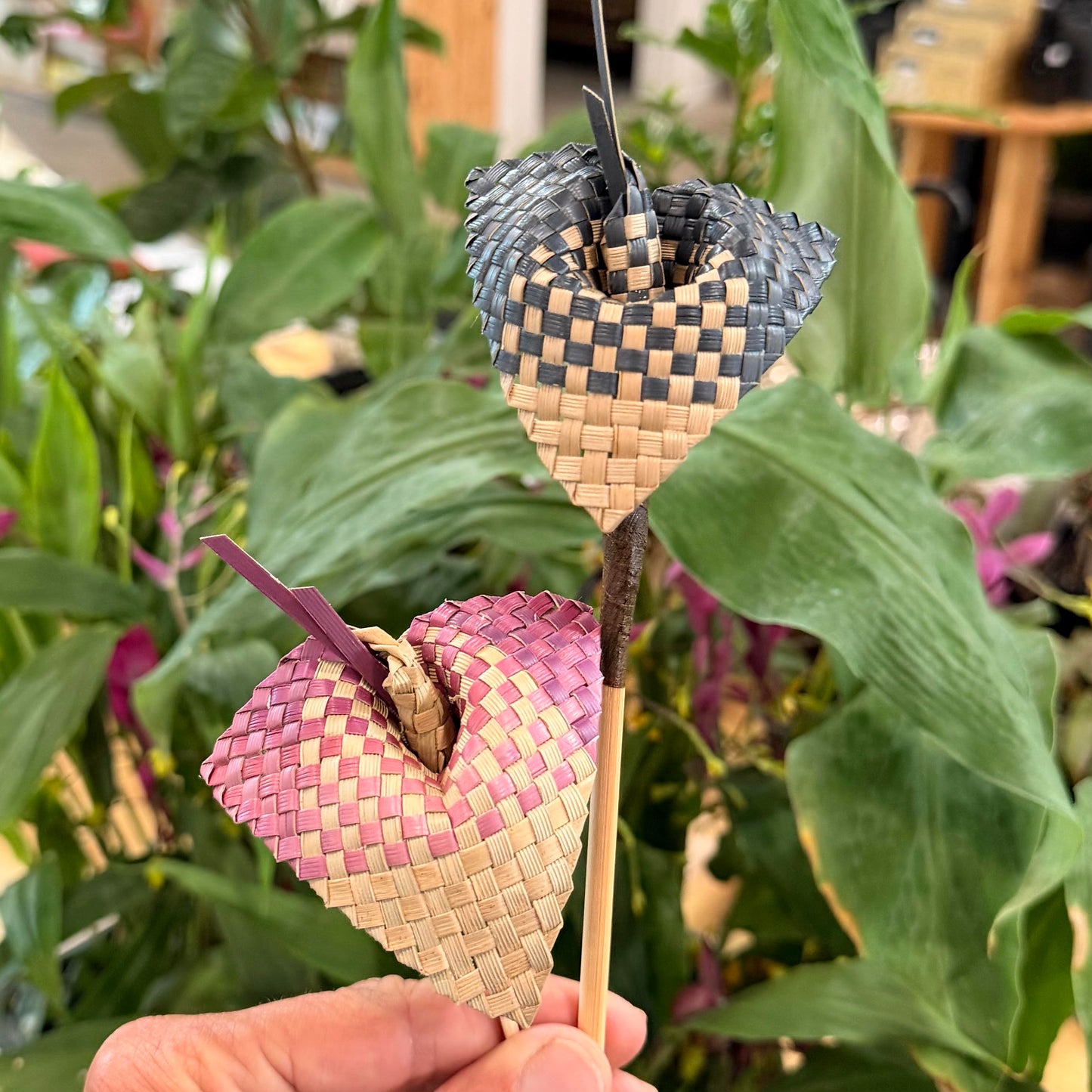 Hand woven - Lauhala Anthurium