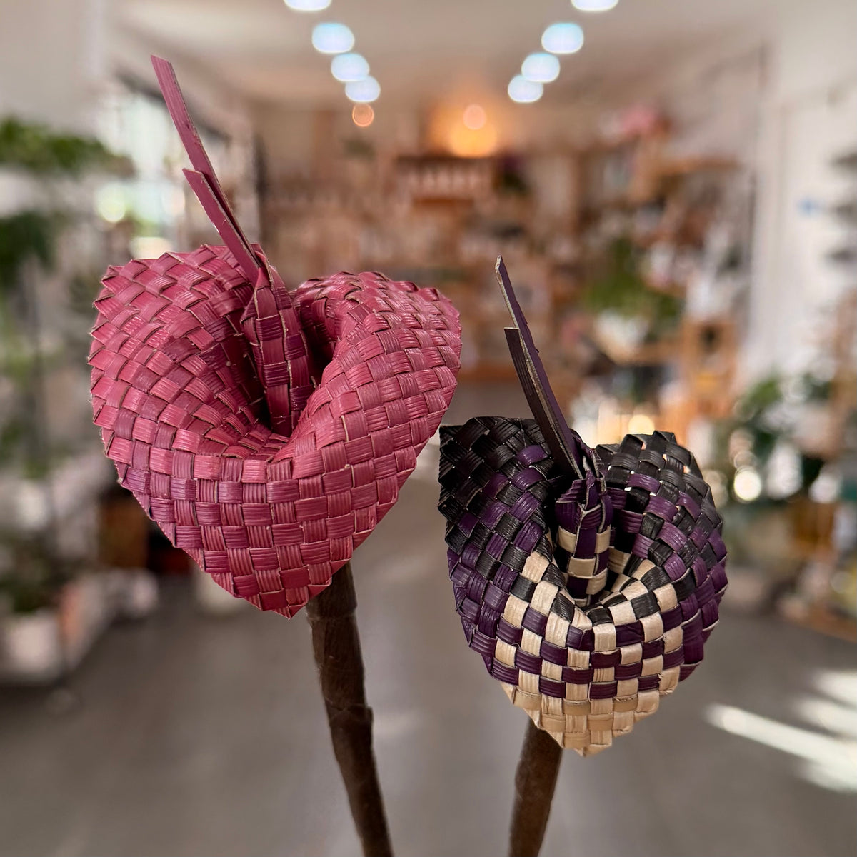 Hand woven - Lauhala Anthurium