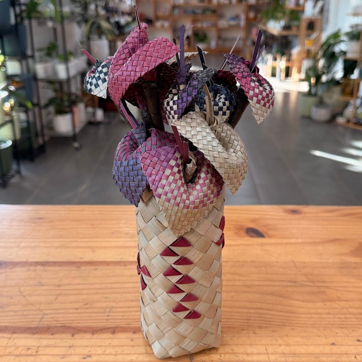 Hand woven - Lauhala Anthurium