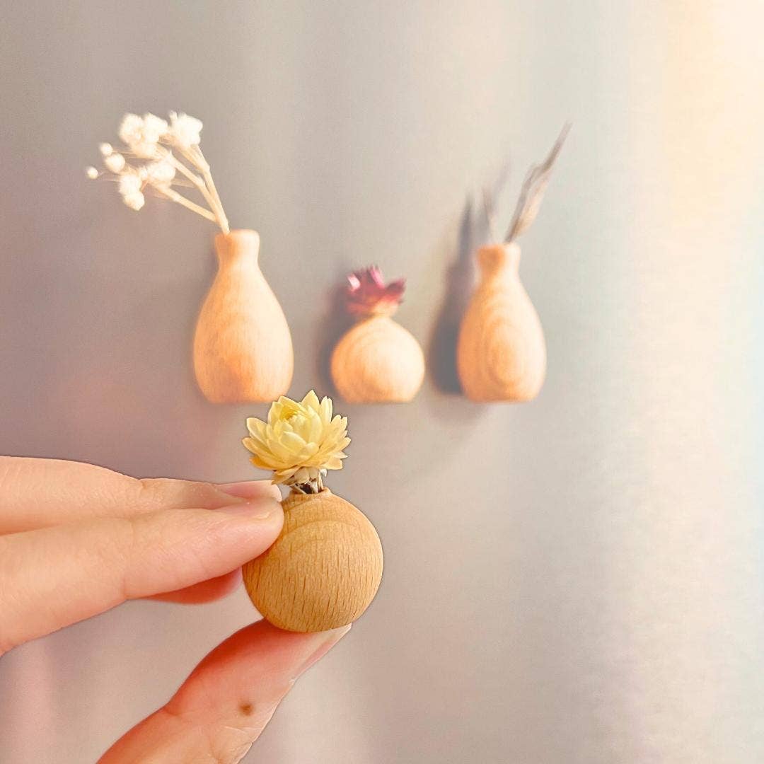 Mini Wooden Vase Fridge Magnets – Rustic Kitchen Decor Gift